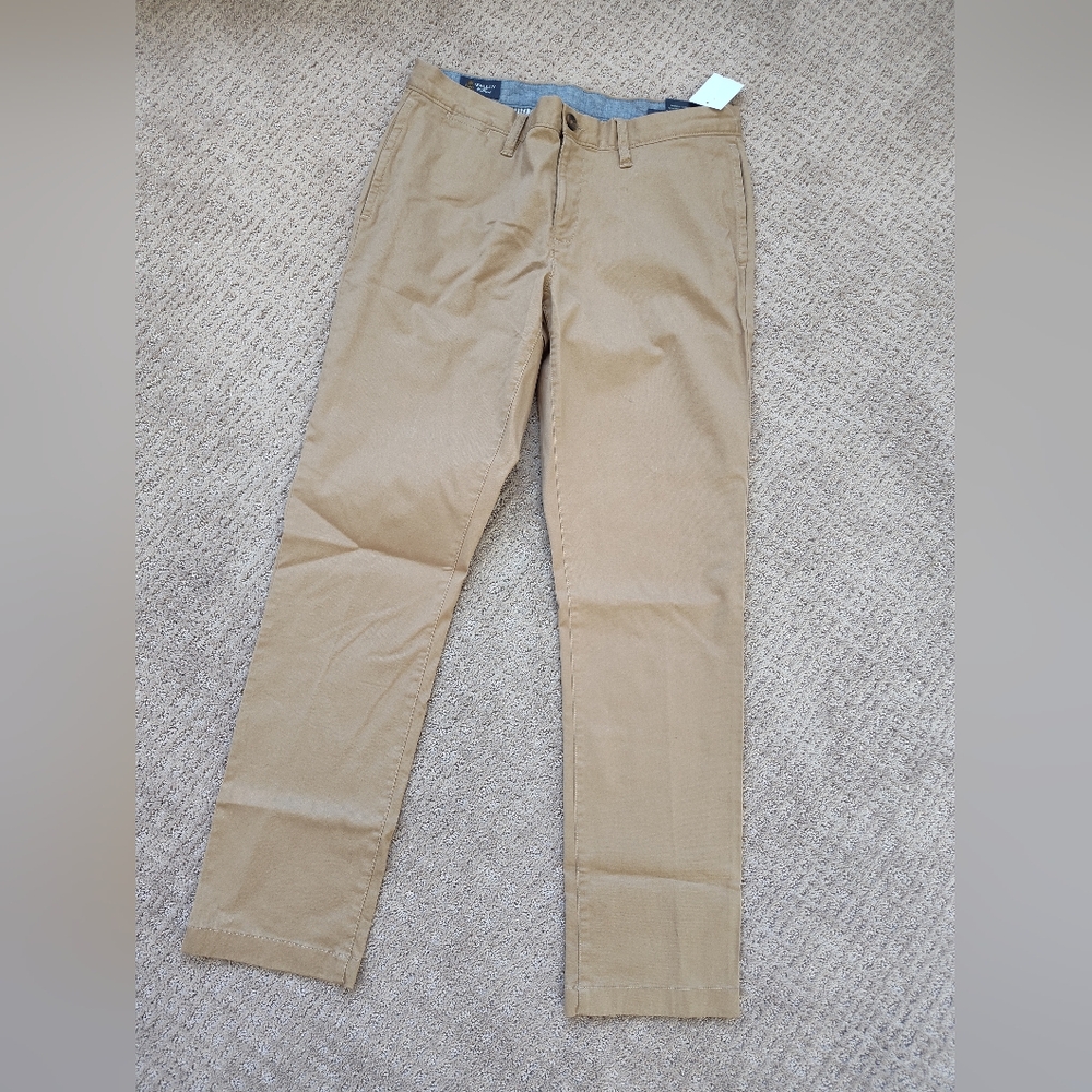 Wallin & Bros 33 x 32 tan Chinos